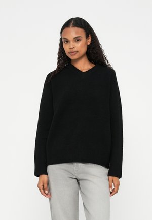 Pullover - black
