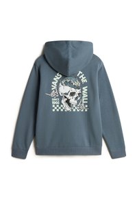 Sudadera azul con un diseño gráfico de calavera, con acentos a cuadros y texto. Hecha de una tela suave, tiene una capucha con cordón y puños acanalados.