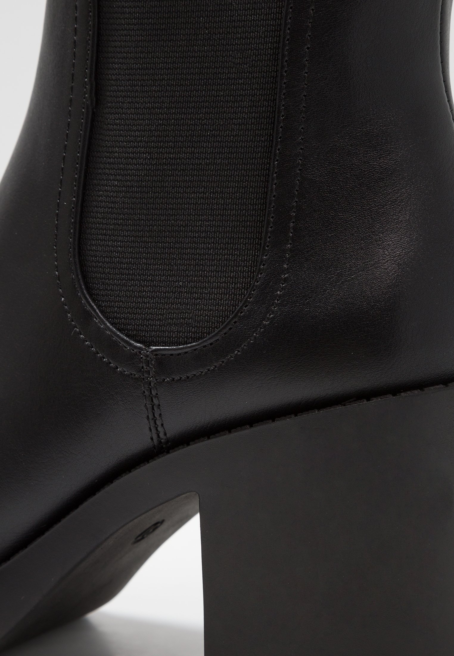 MINOU Ankelboots black MINOU Ankelboots black