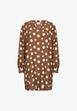 Rochie maro cu buline albe mari, cu guler în V, mâneci lungi bufante și croială lejeră. Textură moale a materialului.