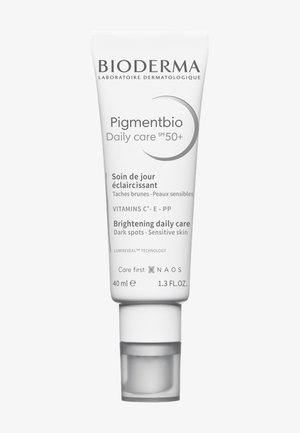 Crème éclaircissante Bioderma Pigmentbio Daily Care SPF 50+ pour les taches foncées sur peau sensible, tube de 40 ml avec pompe.