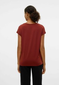 Vero Moda STRETCH AVA - T-Shirt basic - rot-braun