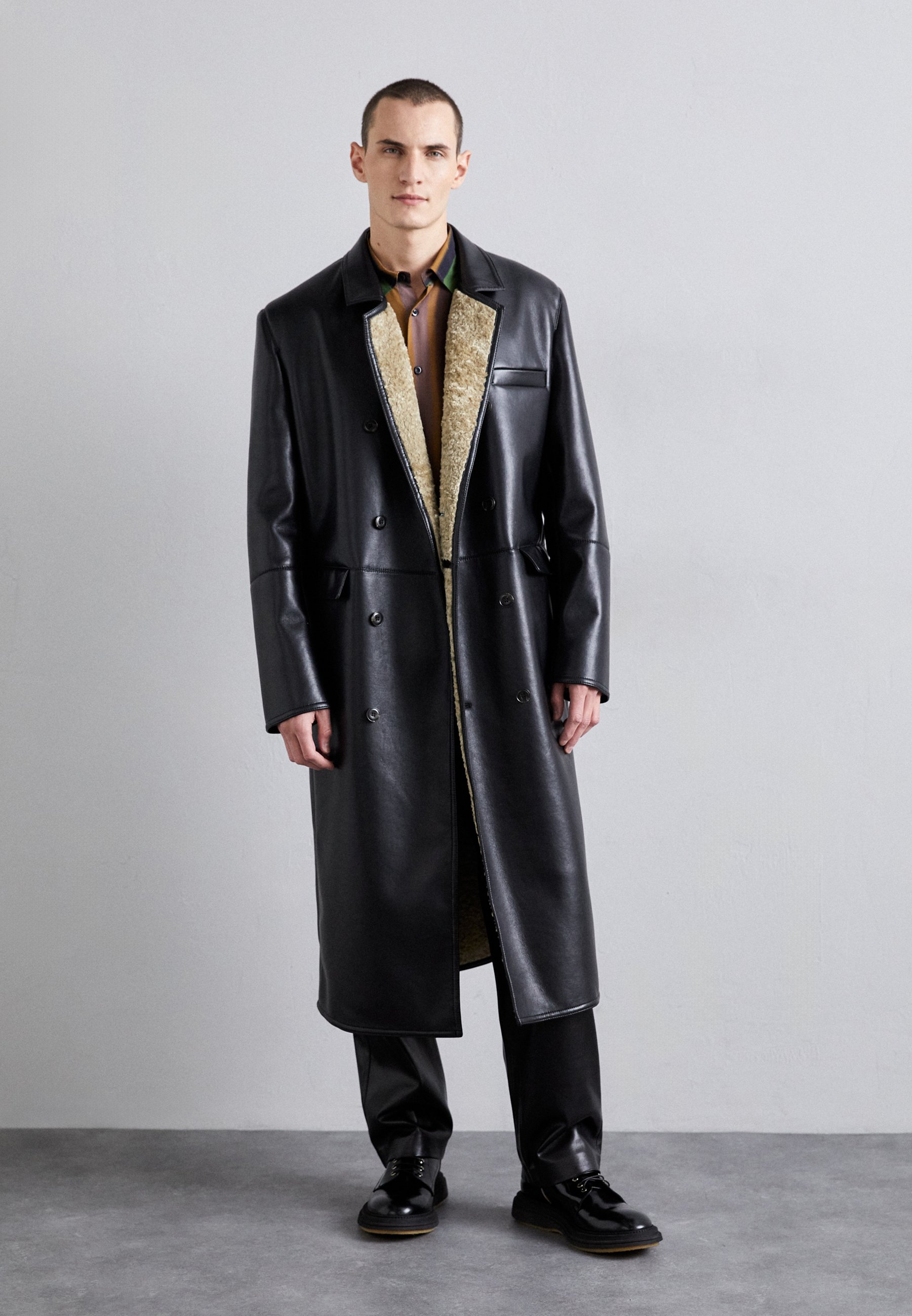 Nanushka SVERRE - Winter coat - cornstalk/black/black - Zalando