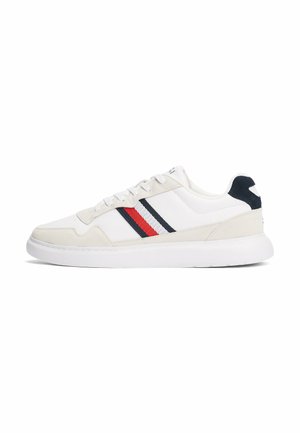 Sneakers laag - white desert sky