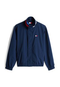 Navyblauer, leichter Jacke mit Stehkragen, elastischen Bündchen, Druckknöpfen und einem kleinen Logopatch. Hat rote und weiße gestreifte Akzente.