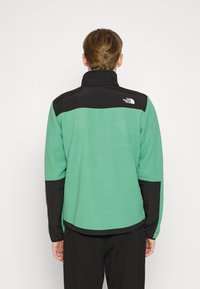 The North Face DENALI - Flisinė striukė - deep grass green