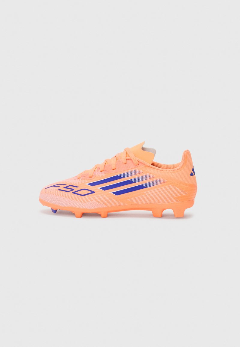 adidas Performance F50 LEAGUE - Nogometne kopačke za čvrstu podlogu - beam orange/lucid blue/ftwr white