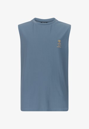 Chemise bleue sans manches avec col rond et petit logo de palmier jaune avec le texte "PROTEST" sur le côté supérieur gauche de la poitrine.