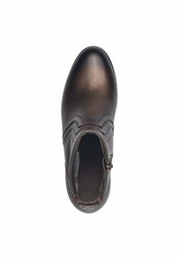 Braune Leder-Ankle-Boots mit strukturiertem Finish, ausgestattet mit einem Zickzackdesign und seitlichem Reißverschluss. Runde Zehenpartie und glatte Kanten.