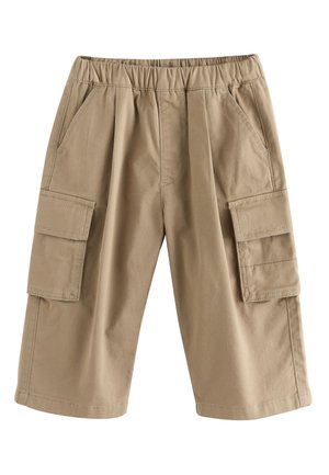 Khaki szorty typu cargo z elastycznym pasem, przednimi kieszeniami bocznymi i dużymi kieszeniami z patką na każdym udzie.
