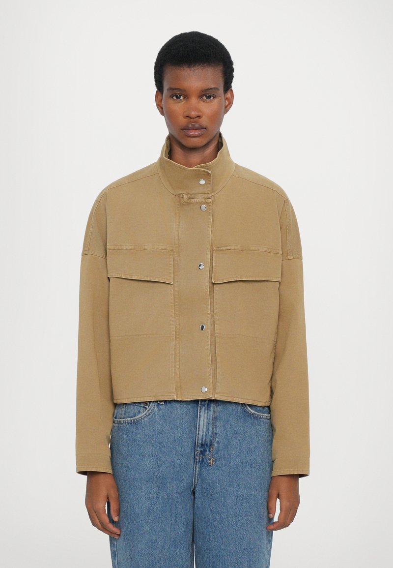 CLOSED SIGNATURE JACKET - Farkkutakki - urban beige