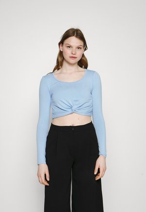 WAL G. KARINA TIE TOP
 - Longsleeve - dusty blue