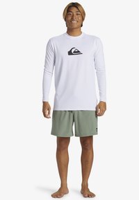 Quiksilver - Koszulki do surfowania