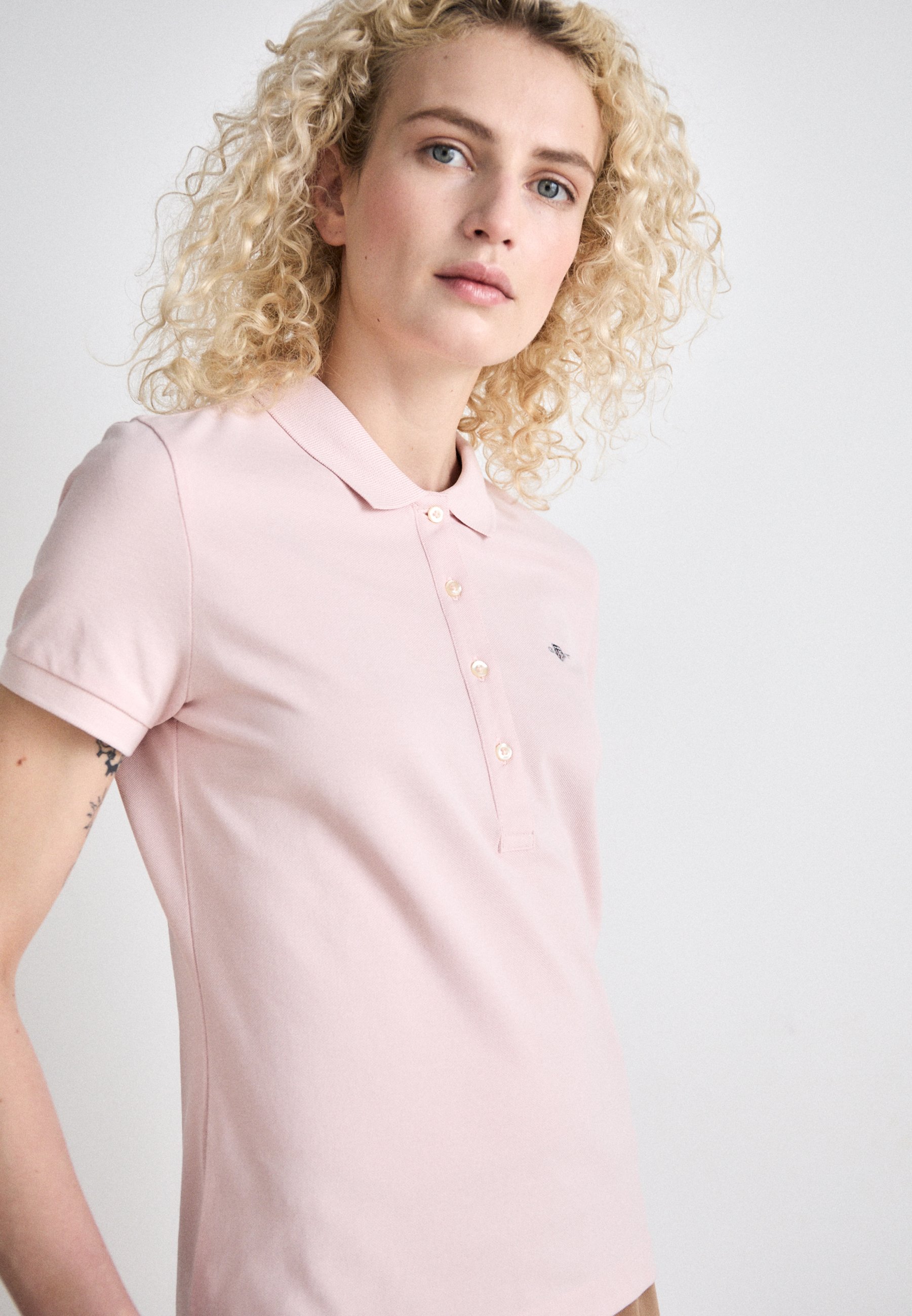 売れ筋商品|||ガント Tシャツ レディース トップス SLIM SHEILD CAP SLEEVE - Polo shirt - faded pink 9277a7c45d7a46b782ac4abcb384dc