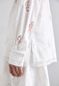 Erdem LONG SLEEVE OPEN BACK - Pogājama blūze - white