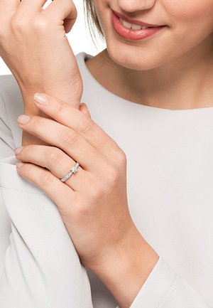 CHRIST Diamonds BRILLANTEN - Ring - gold coloured