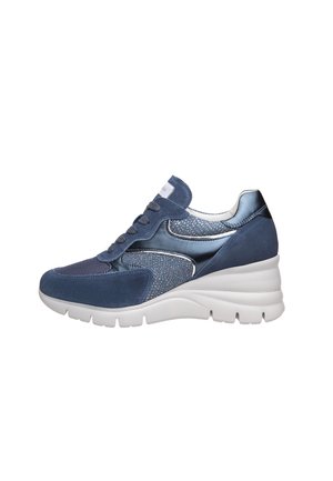 Sneakers - blue