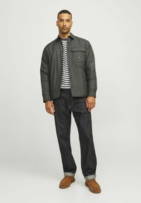 R.D.D. ROYAL DENIM DIVISION Viegla jaka - peat