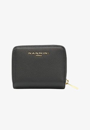 Portafoglio in pelle nera con texture, cerniera dorata e logo "NANNINI" impresso sulla parte anteriore.