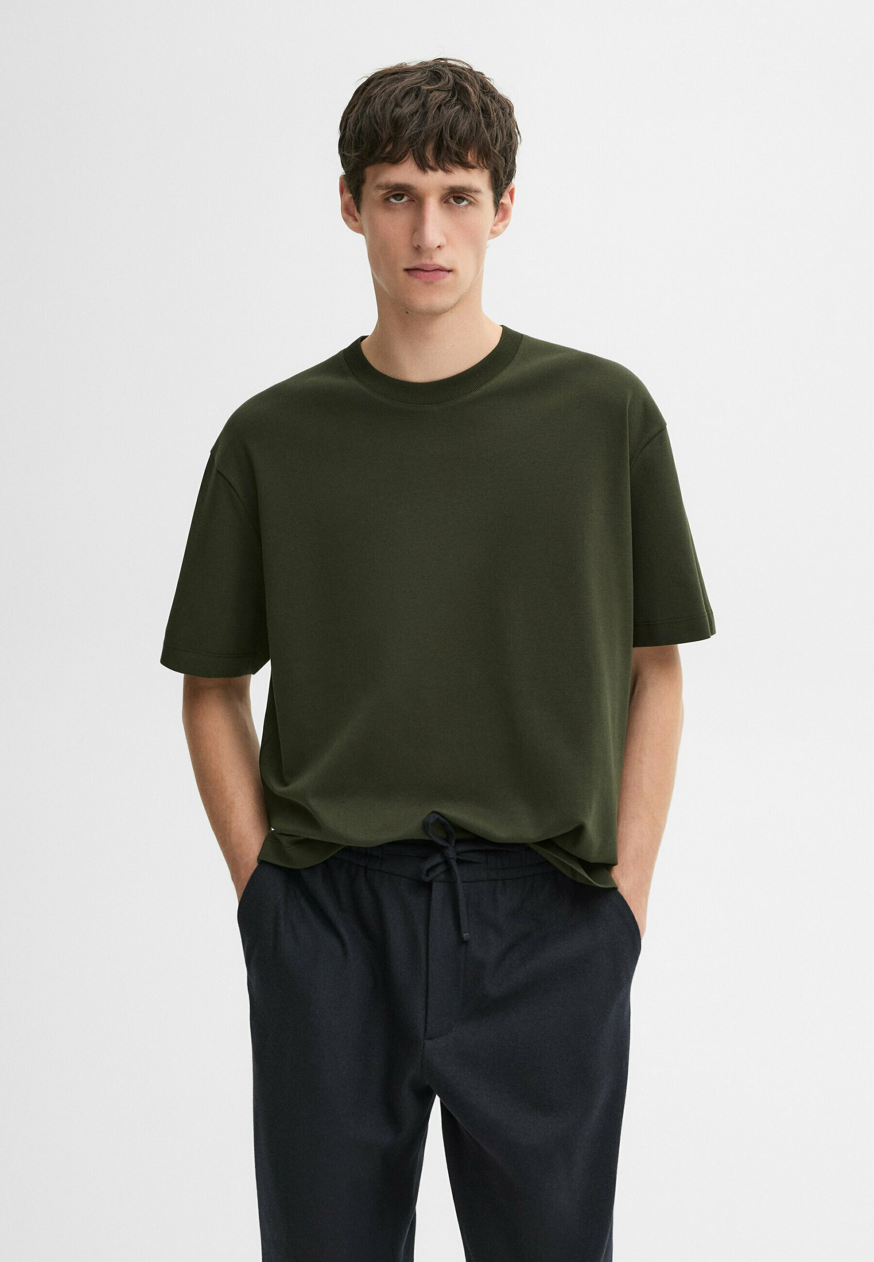 Massimo Dutti SHORT SLEEVE - Basic T-shirt - metallic green
