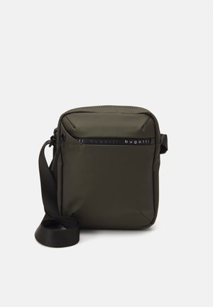 SCHULTERTASCHE SHOULDERBAG  - Soma ar siksnu pāri ķermenim - olive