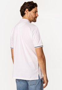 Lee Cooper TOMM mleczny