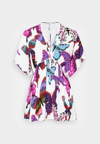 Abito bianco a maniche corte con profondo scollo a V, legato sul retro, decorato con motivi colorati di farfalle e astratti in rosa, viola, blu, rosso e verde.