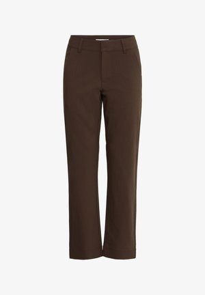 Taisnas brūnas bikses ar jostas cilpām, priekšējo rāvējslēdzēju un bez redzamām kabatām, attēlotas uz baltā fona.