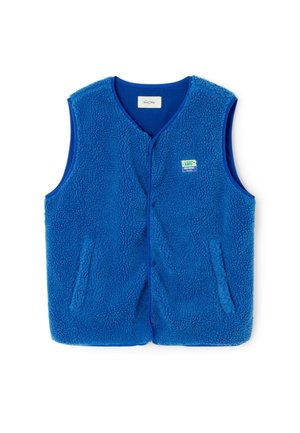 Zils bezroku flīsa vestes ar priekšējiem sprādzēm, divām sānu kabatām un mazu taisnstūra formu uzšuvumu krūtīs.