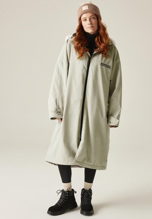 Regatta, REGATTA WATERPROOF HOODED CHANGING ROBE CHANGING ROBES UNISEX - Wintermantel - moonstruck