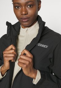 Adidas Terrex TERREX MULTI HALF ZIP LONGSLEEVE TEE - Langærmet T-shirt - beige