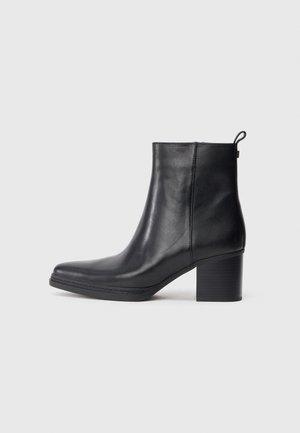 MICHAEL Michael Kors, Boots à talons - black