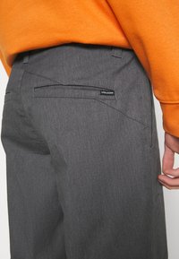 Thumbnail Image 7