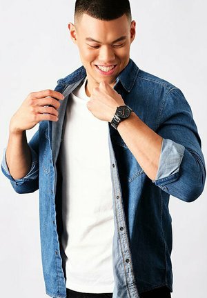 Esprit QUARZ - Ure - schwarz