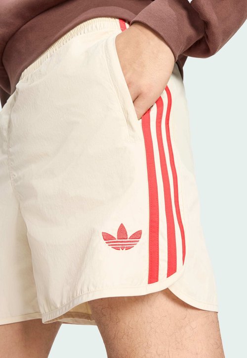 adidas SPRINTER SHORT - Tracksuit bottoms - crystal linen better scarlet — photo 3