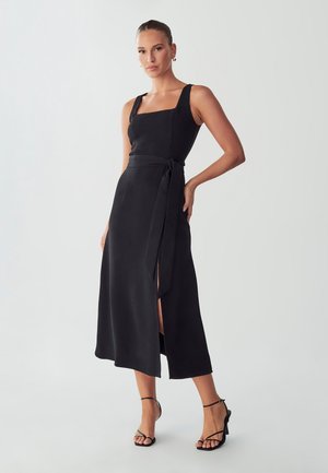 WILLA JENAY MIDI DRESS - Day dress - black