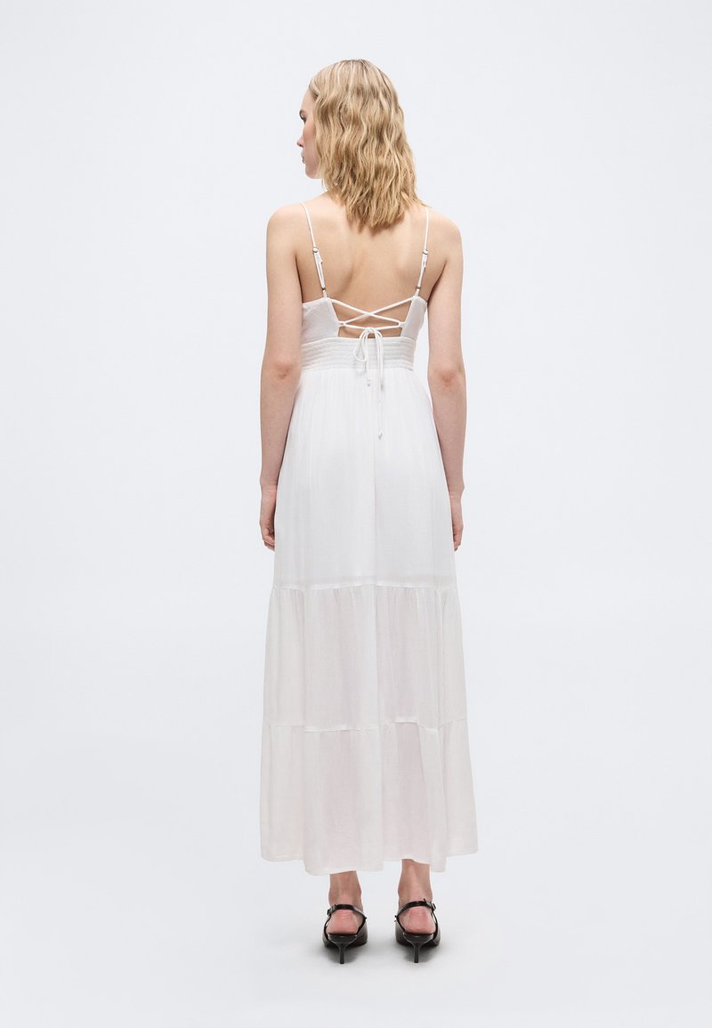 Hollister Co. BARE EMBROIDERY - Maxi dress - white - Zalando.ie Hollister Co. BARE EMBROIDERY - Maxi dress - white - Zalando.ie