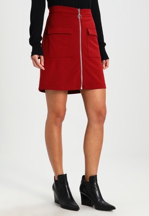 A-line skirt - red