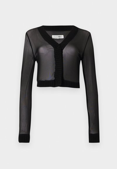Μαύρο κοντό ζακέτα φτιαγμένη από διάφανο υλικό, με μακριά μανίκια, V-ντεκολτέ και υφαντές ριγωτές άκρες στον γιακά και το στρίφωμα.