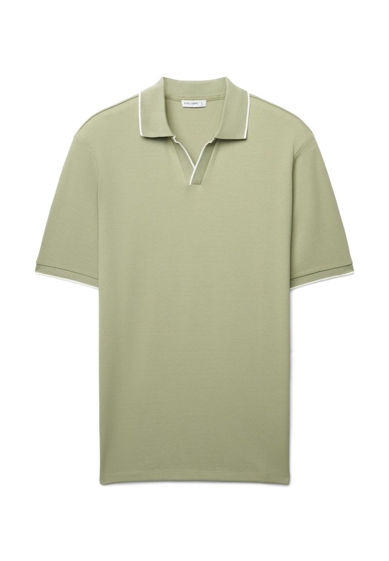 Polo verde con superficie strutturata, maniche corte e colletto bordato di bianco. Presenta un design con scollo a V e vestibilità rilassata.