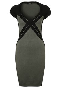 Stickad klänning med en åtsittande design, olivgrön och svart färgblock, korta ärmar och ett sammanflätat mönster över kroppen.