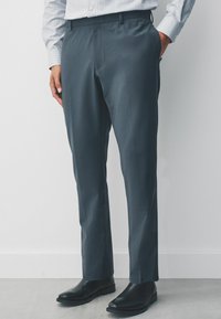 REGULAR FIT - MOTION FLEX   - Broek - grey