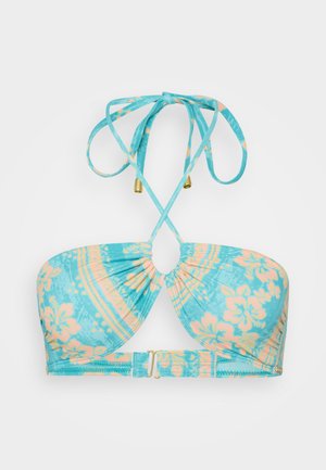 Tyrkysový bikini top s květinovým vzorem v růžové a bílé barvě, má zavazování za krkem a háčkové zapínání na zádech, design s nařaseným materiálem.