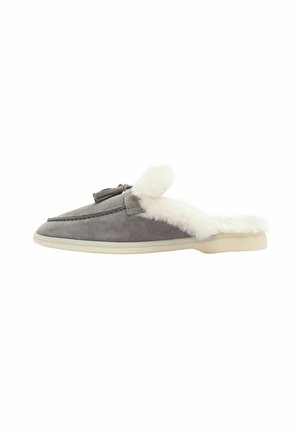 LUCREZIA  - Papuče - grey suede fur