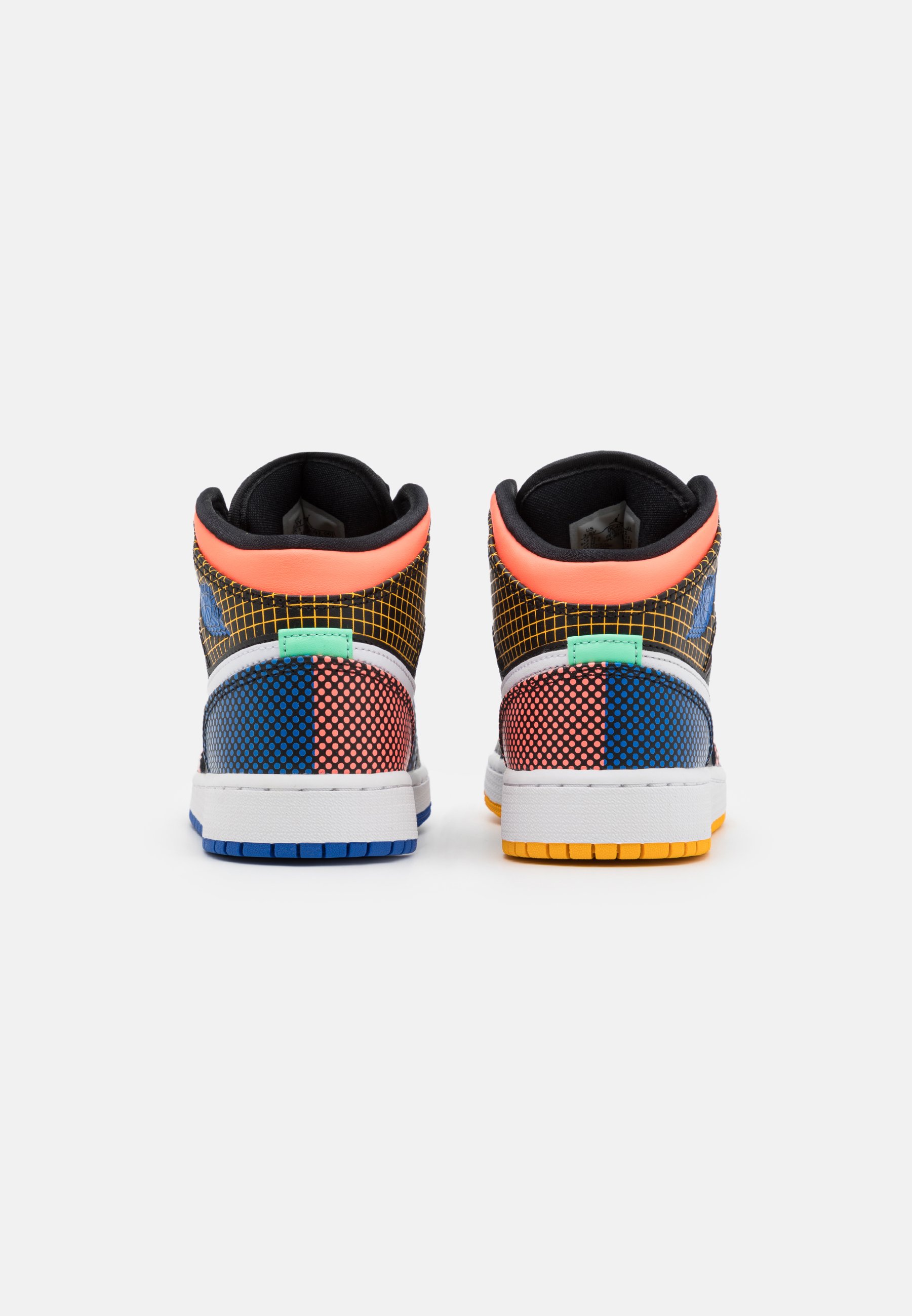 Jordan AIR 1 MID MMD UNISEX - Basketball shoes - black/white/game  royal/green glow/bright mango/university gold/black - Zalando.de