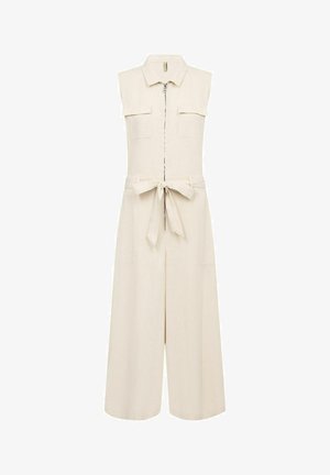 Beige sleeveless jumpsuit with a front zip, two chest pockets, a belted waist, and wide-leg design. Made from lightweight fabric.