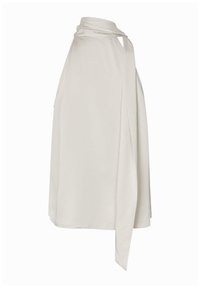 Lekka, biała bluzka typu wrap z wiązaniem na szyi i rozcięciami po bokach. Gładka tekstura, minimalistyczny design i średnia długość.