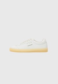 Baskets basses - white