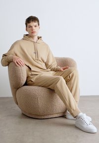 HUGO NALONSO - Sportska majica - medium beige