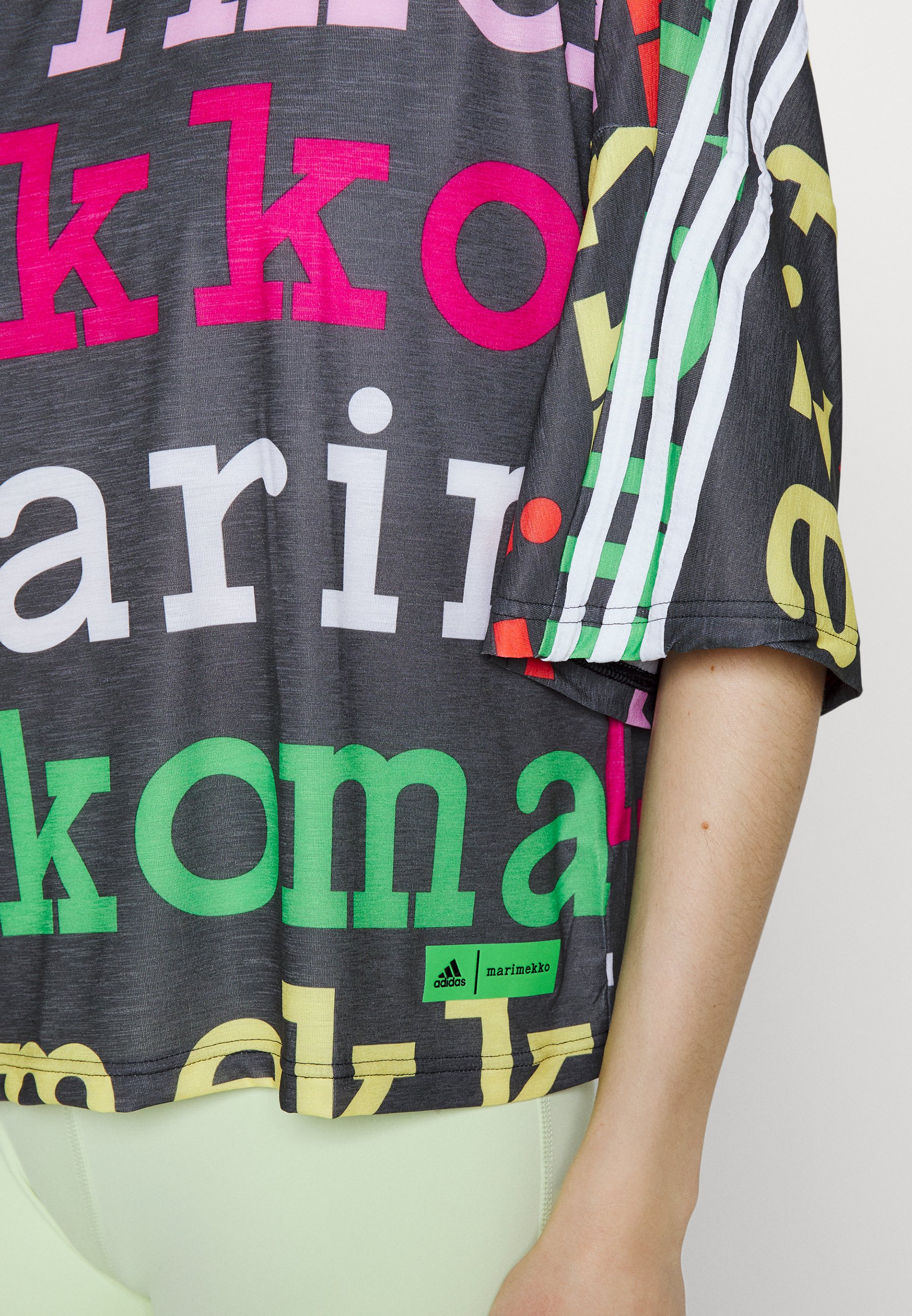 adidas Performance MARIMEKKO X ADIDAS - T-Shirt print -  black/multicolor/schwarz - Zalando.de